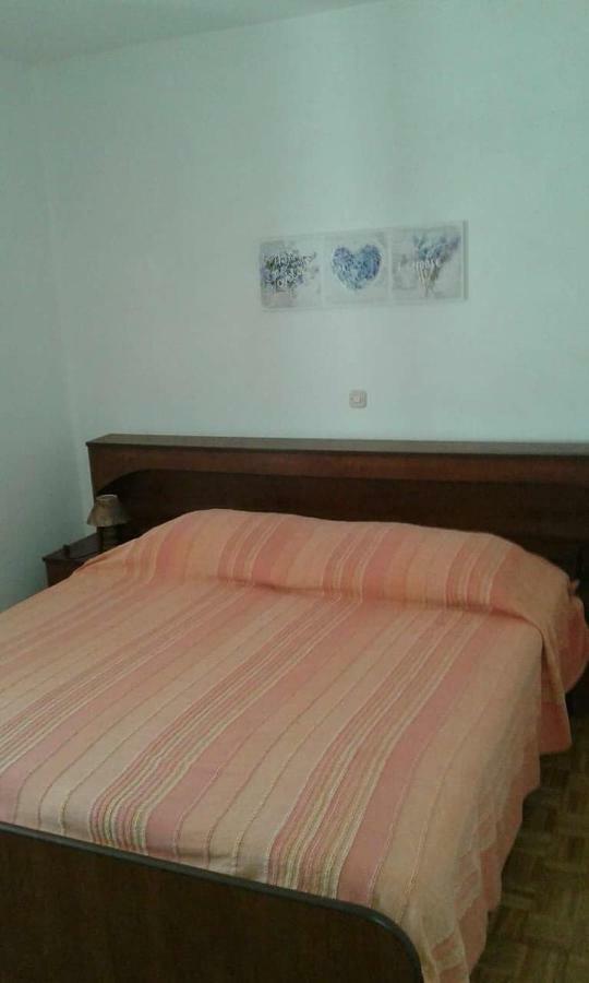 Apartment Tijano Krnica Esterno foto